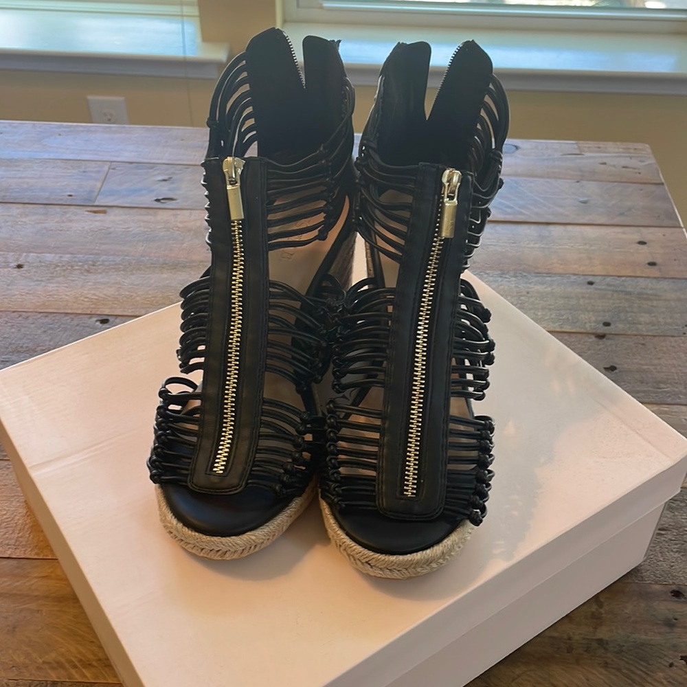 JustFab Black Strappy Wedge Sandals with Gold Zipper